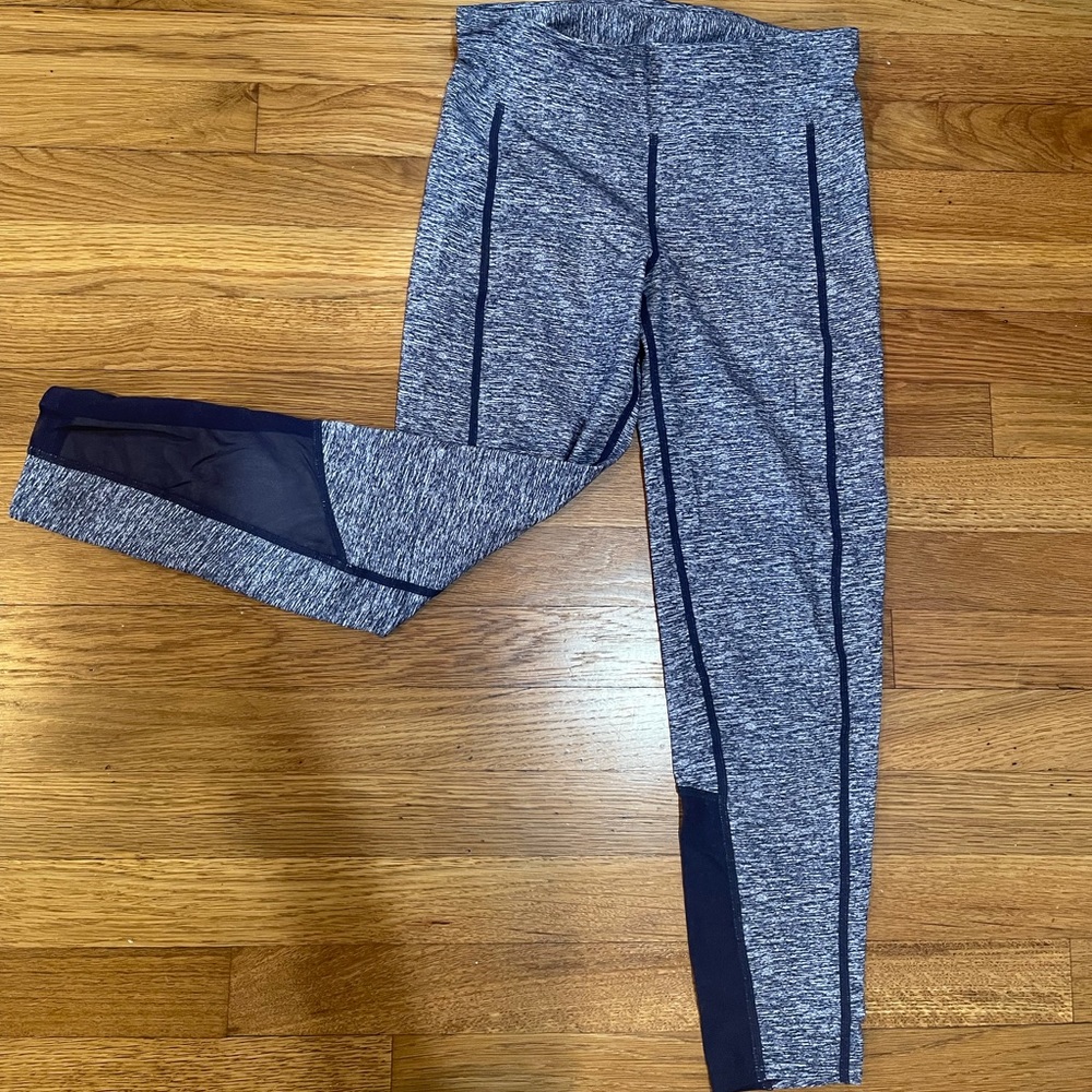 TYR  crop gym pants